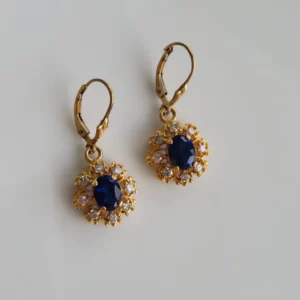 עגילי גולדפילד 'דיאנה' נופלים בשילוב אבן כחולה רויאל וזירקוניה