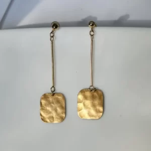 עגילי גולדפילד תלויות מרובעות