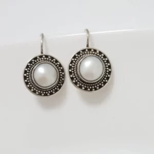 עגילי כסף 925 תלויים בשילוב פנינה גדולה